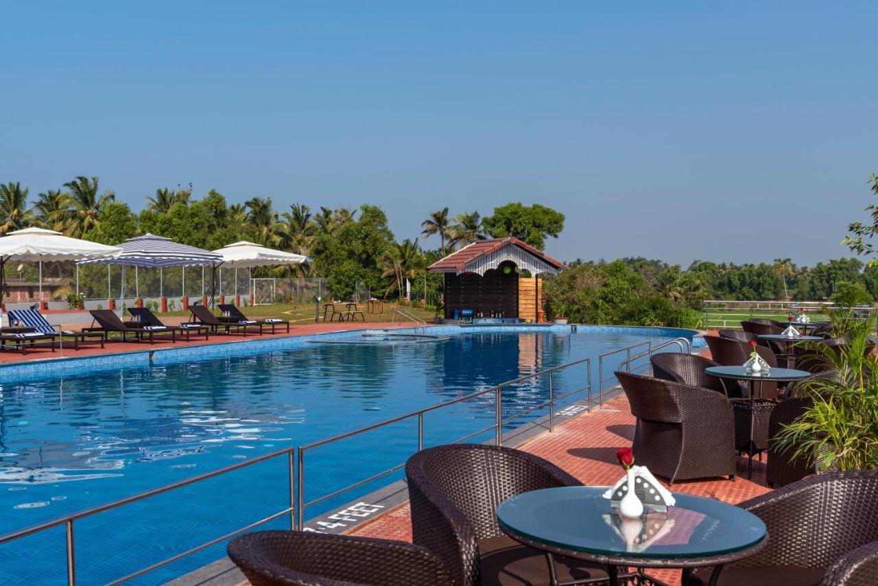 Salcete Beach Resort Colva Eksteriør bilde